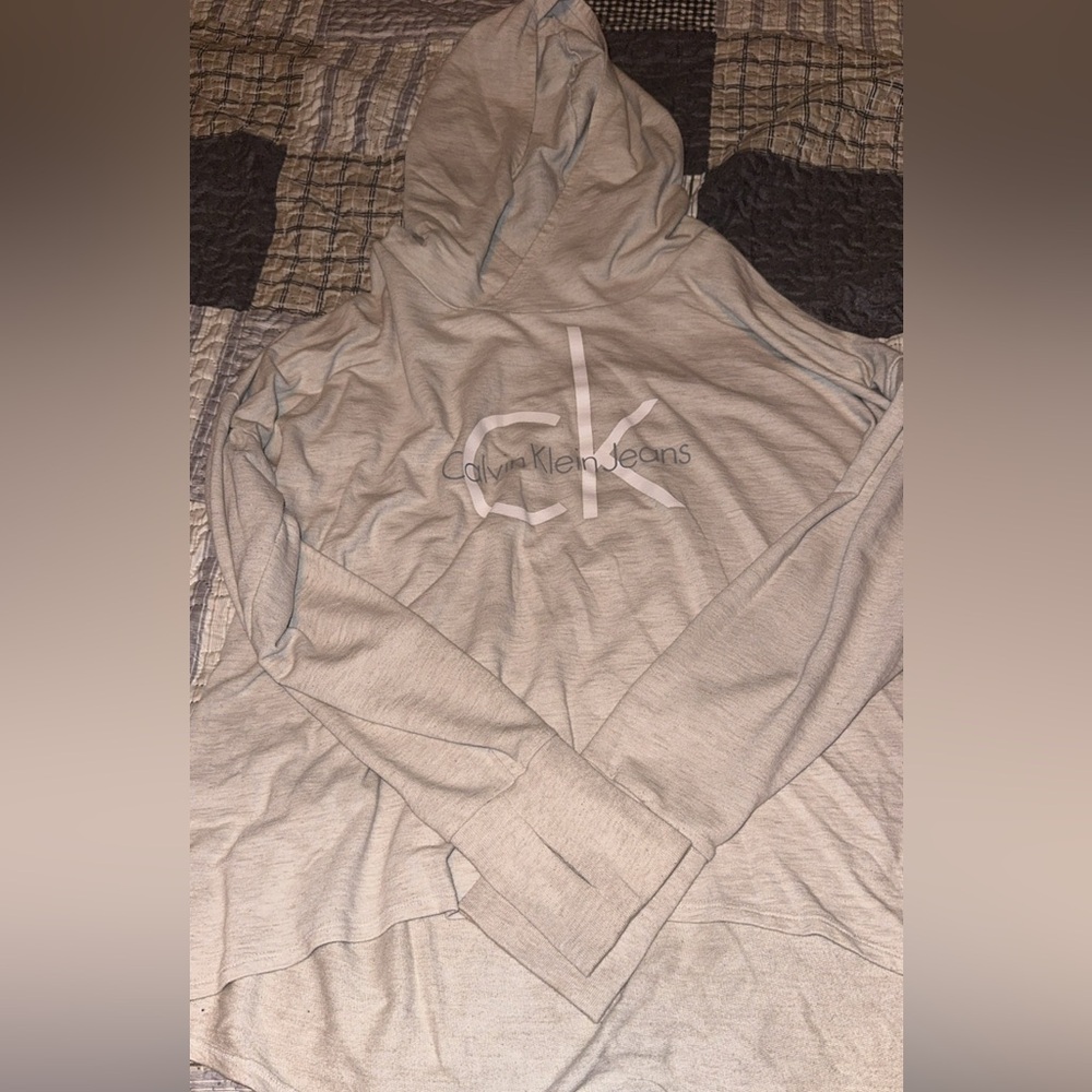 Calvin Klein light weight sweatshirt